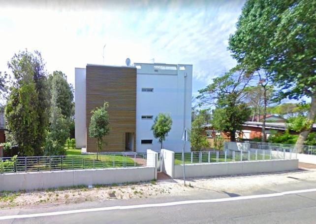Ai Lecci Apartman Bibione Kültér fotó